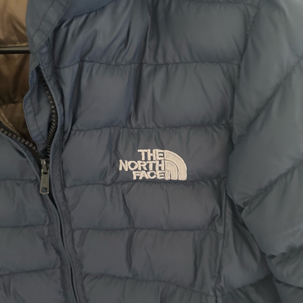 The North Face Youth Hooded Puffer Jacket Summit Series Size L Blue Brown - Picture 3 of 7